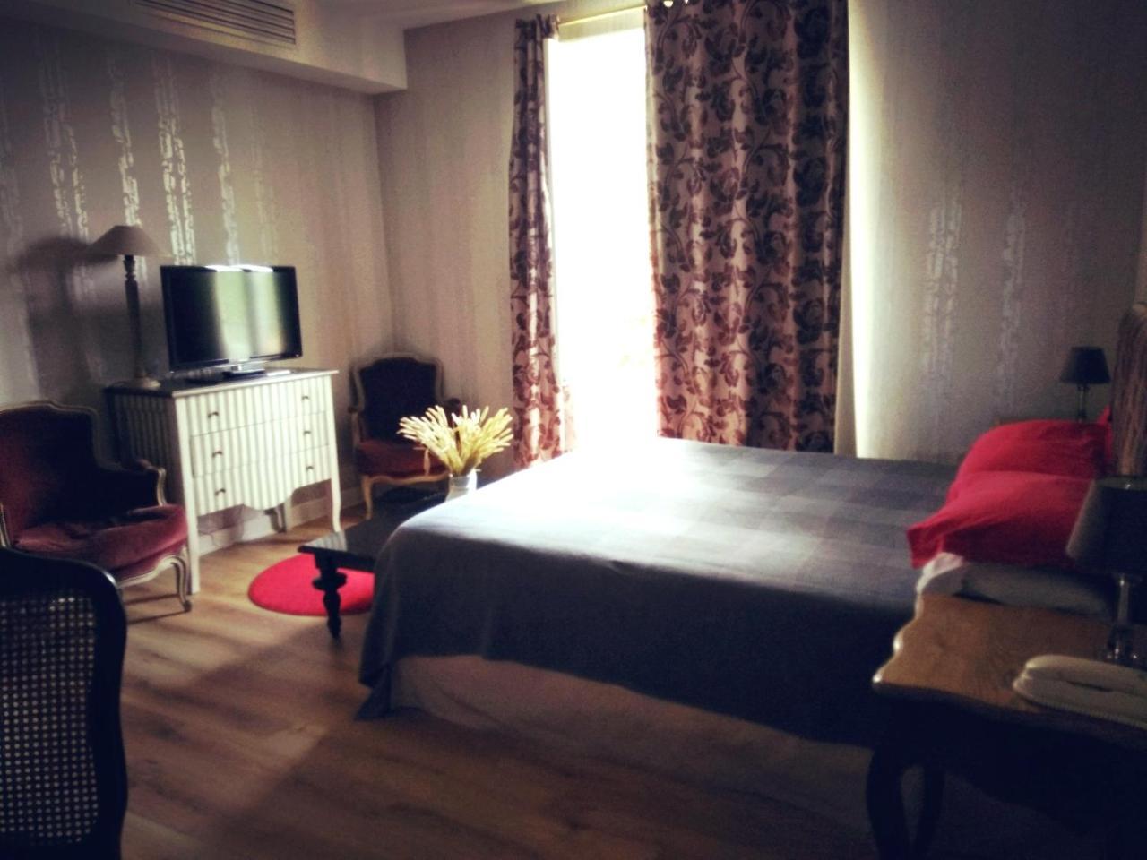 Hotel La Villa Saint-Pierre-d'Irube Ngoại thất bức ảnh