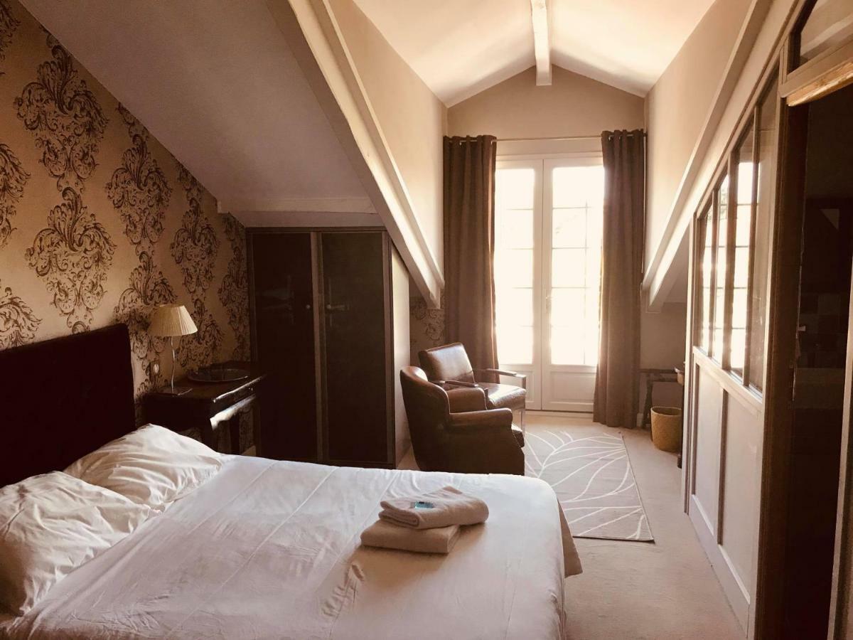 Hotel La Villa Saint-Pierre-d'Irube Ngoại thất bức ảnh