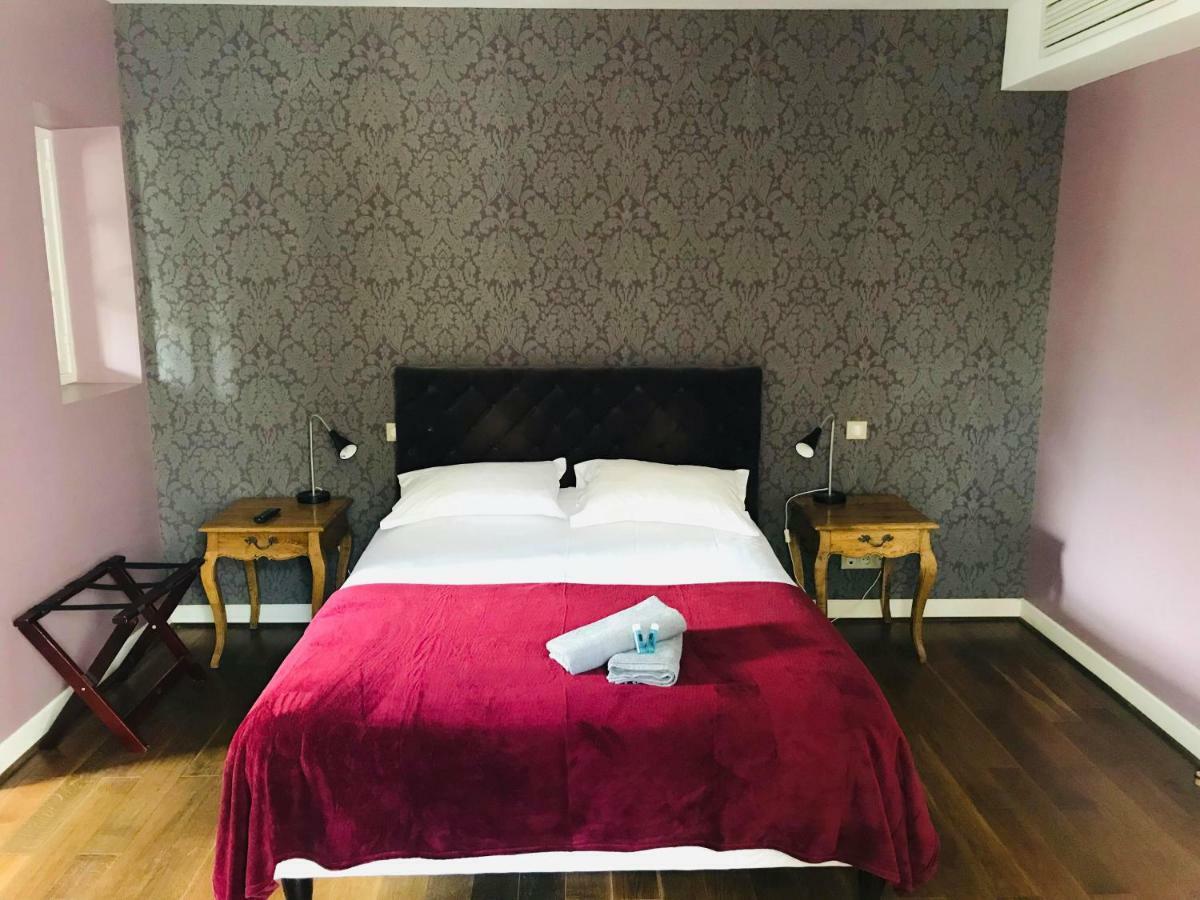 Hotel La Villa Saint-Pierre-d'Irube Ngoại thất bức ảnh